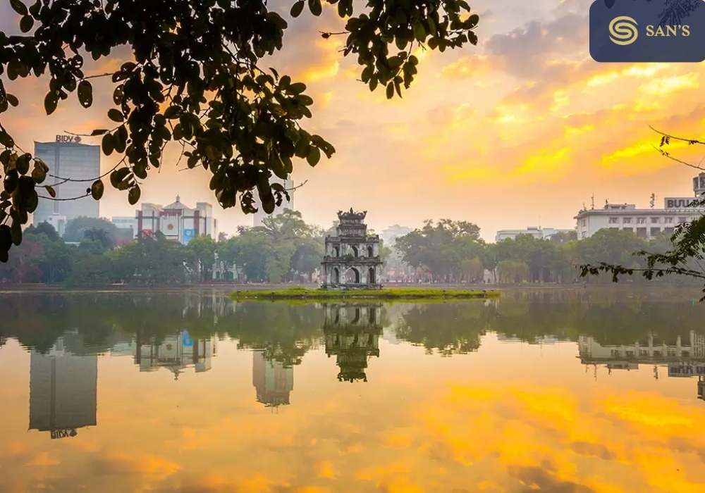 Hoan Kiem Lake