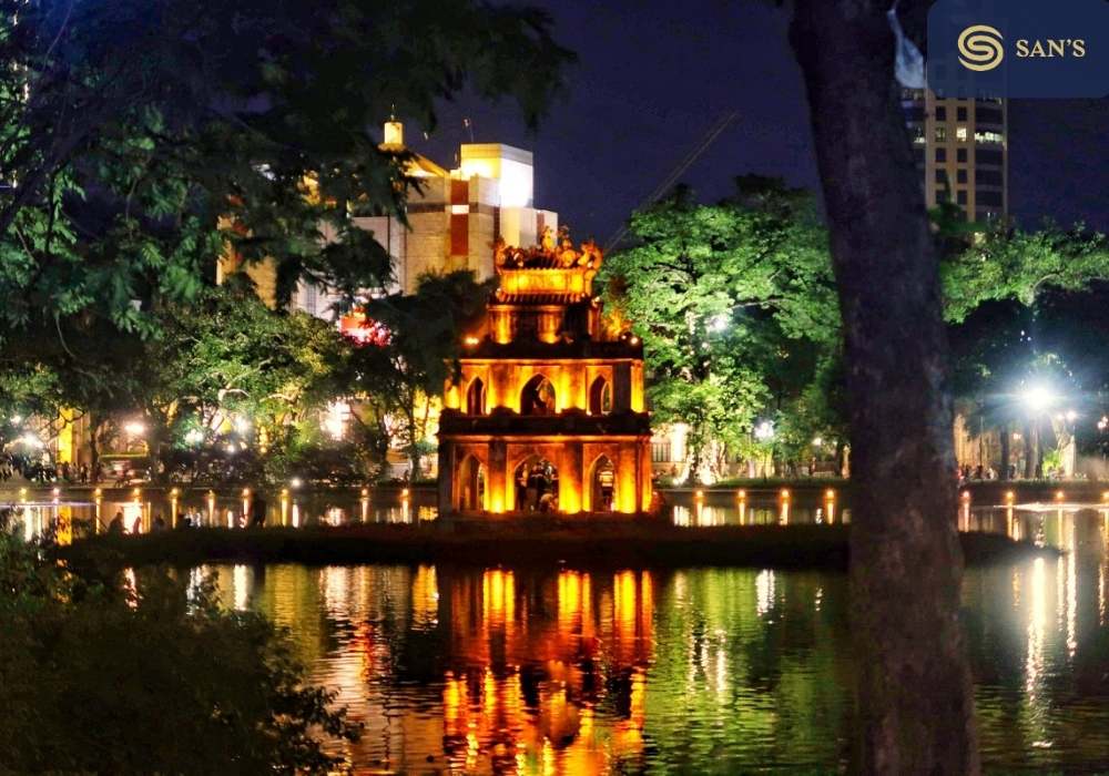 Hoan Kiem Lake